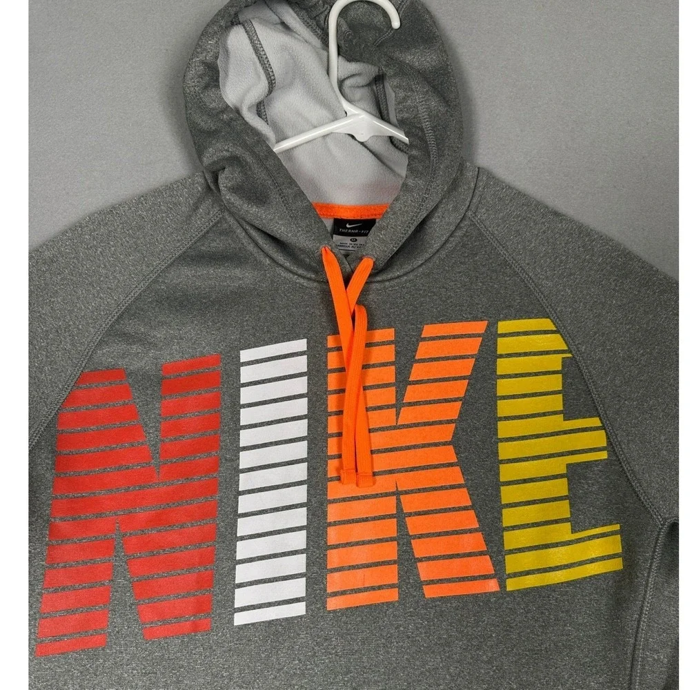 Nike Therma-Fit Hoodie Men Medium Grey Graphic Gradient Logo Pullover Sweatshirt